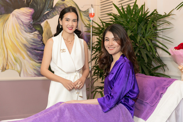 Á hậu Thuỳ Dung chăm sóc sắc đẹp trước ngày dự thi Hoa hậu quốc tế 2017