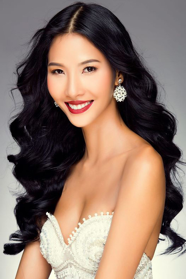 Hoàng Thùy khẳng định sức hút tại cuộc đua Hoa hậu Hoàn Vũ Việt Nam 2017