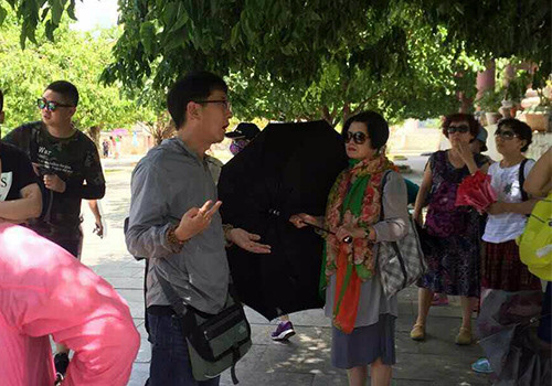 Đề nghị Sở Du lịch Đà Nẵng báo cáo về tình trạng HDV du lịch Trung Quốc hoạt động “chui”