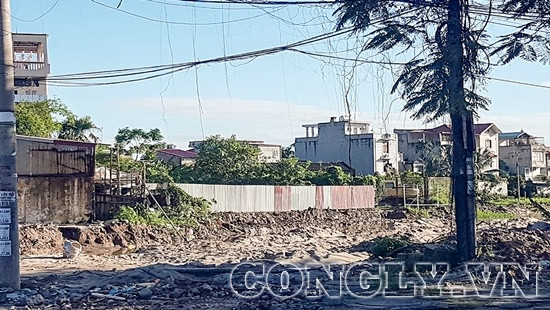 Quận Hải An-Hải Phòng: Doanh nghiệp dựng cột, quây rào để chiếm “đất hoang”?