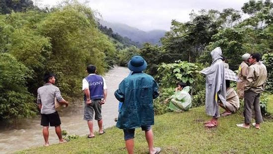 Tìm thấy thi thể người đàn ông bị nước cuốn trôi