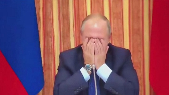 Ông Putin ôm mặt cười vì “đề xuất hài hước” của Bộ trưởng Nông nghiệp