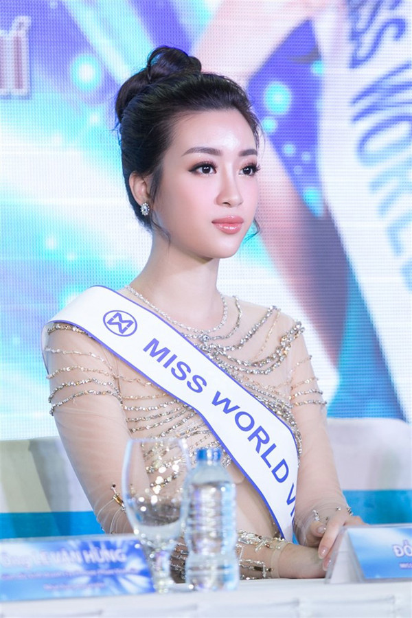 Hoa hậu Đỗ Mỹ Linh đặt mục tiêu vào top 5 Hoa hậu Thế giới 2017
