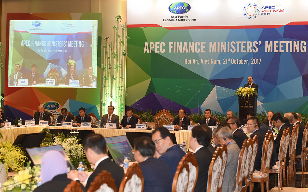 Thủ tướng tham dự Hội nghị Bộ trưởng Tài chính APEC