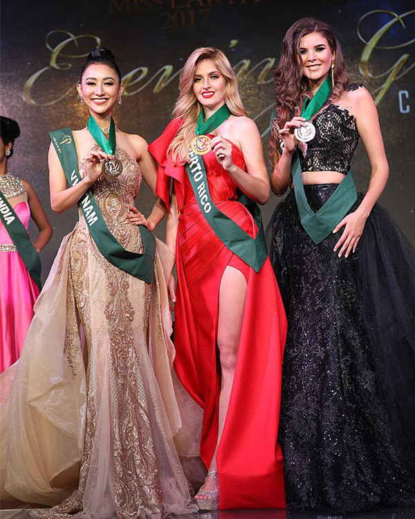 Hà Thu liên tiếp giành huy chương, tiếp tục dẫn đầu tại Miss Earth 2017