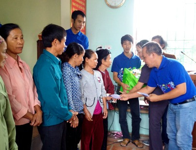 Báo Công lý đồng hành cùng siêu thị Co.opmart Thanh Hóa ủng hộ đồng bào lũ lụt