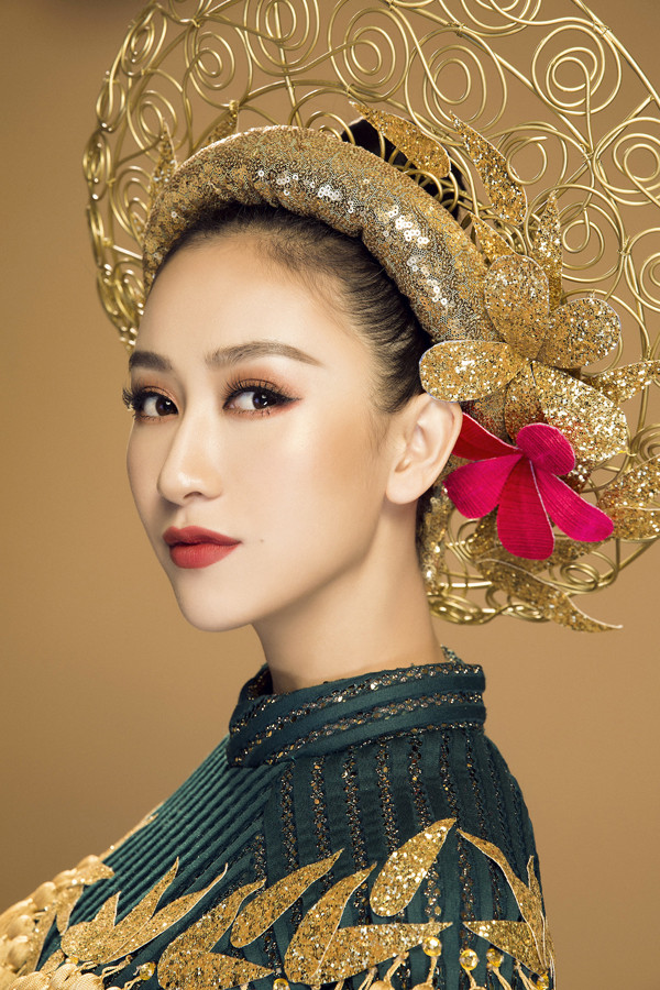 Hà Thu mang câu chuyện Hai Bà Trung đến Hoa hậu Trái Đất 2017