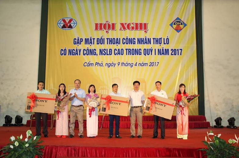 Than Dương Huy (Quảng Ninh): Thực hiện tốt chính sách đãi ngộ thợ lò 