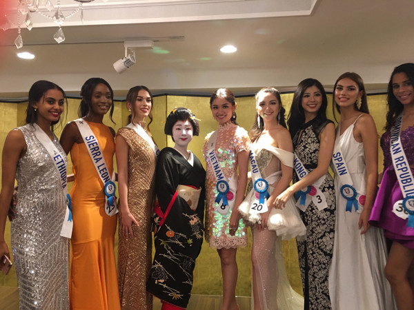 Hoa hậu quốc tế 2017: Thùy Dung đột nhiên 