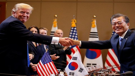 Tổng thống Trump bất ngờ “dịu giọng” kêu gọi Triều Tiên đàm phán