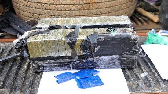 Bắt giữ đối tượng vận chuyển 30 bánh heroin trên cao tốc Hà Nội–Thái Nguyên