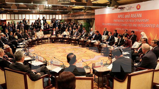 Tuyên bố báo chí của Chủ tịch Đối thoại Cấp cao không chính thức giữa APEC và ASEAN 