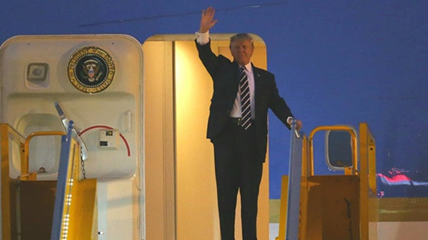 Tổng thống Mỹ Donald Trump đã đến Hà Nội