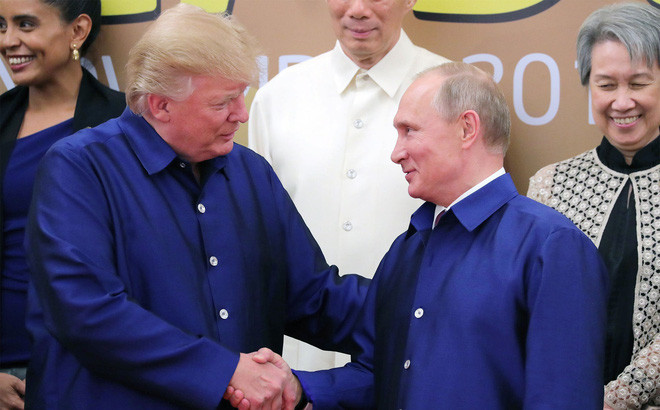 Tổng thống Putin - Trump ra tuyên bố chung về Syria qua cuộc trò chuyện ngắn tại APEC