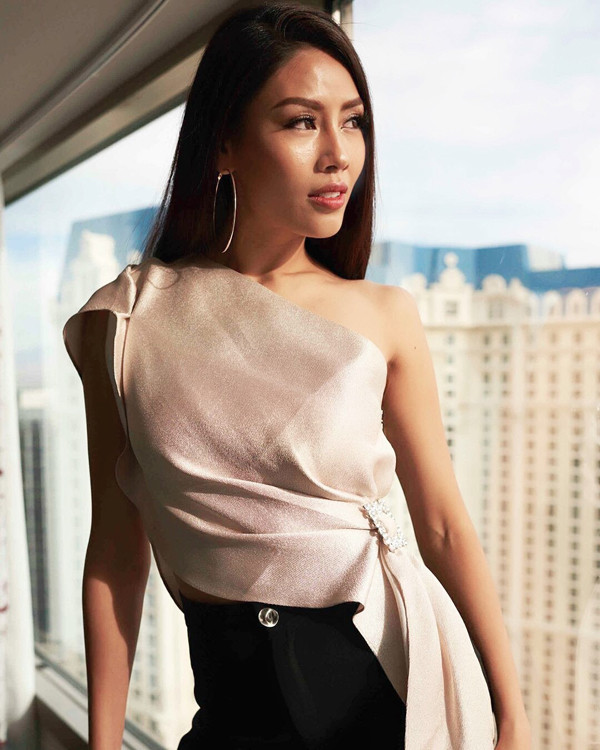 Nguyễn Thị Loan được chọn chụp ảnh quảng cáo ở Miss Universe