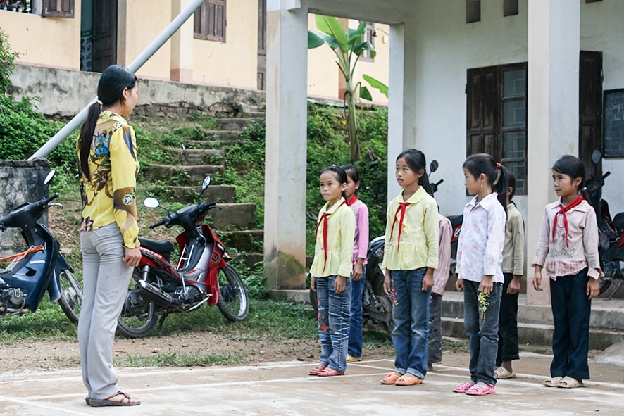 Những người đi thắp sáng vùng cao