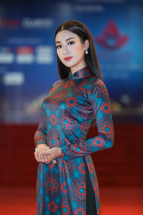 Hoa hậu Đỗ Mỹ Linh nhận được nhiều lời mời sau Miss World 2017 