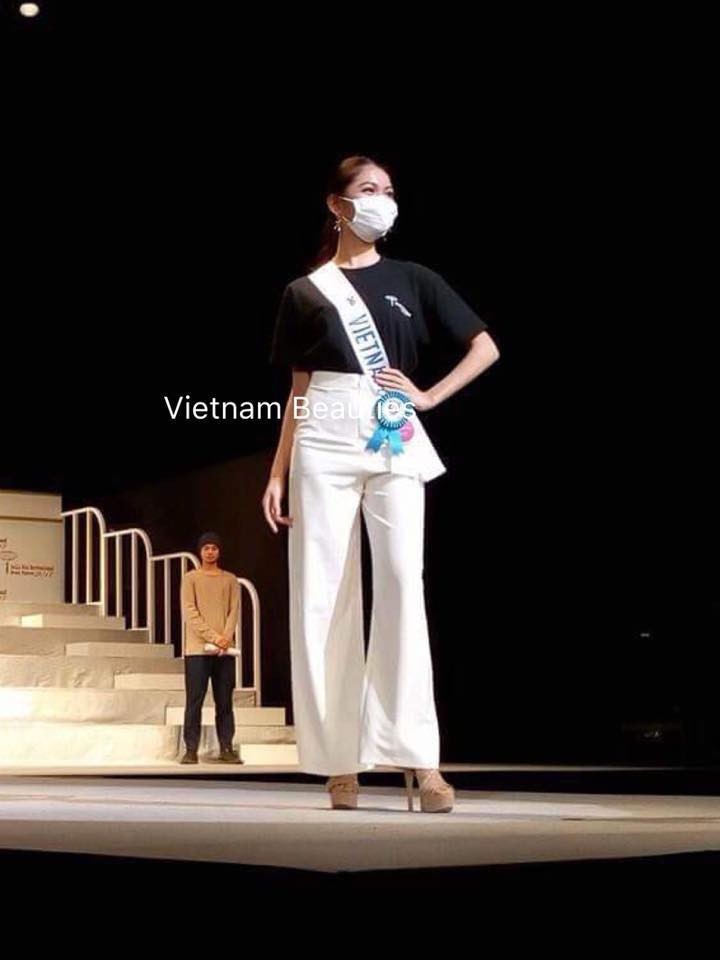 Người đẹp Việt đem chuông đi đánh xứ người: Giấc mơ bao giờ thành hiện thực?