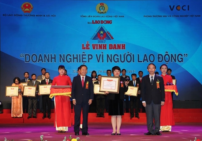 BIDV xuất sắc nhận giải thưởng “Doanh nghiệp vì Người lao động” năm 2017