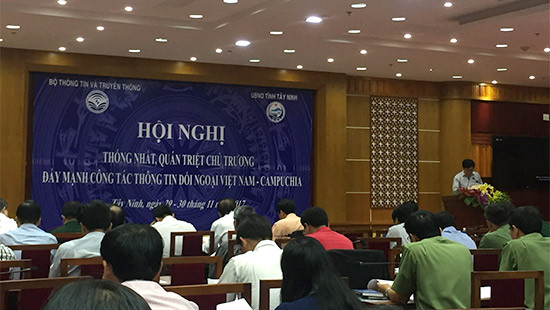 Đẩy mạnh công tác thông tin đối ngoại Việt Nam - Campuchia