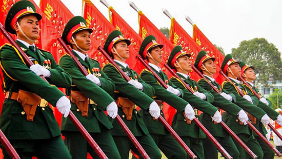 Quân đội nhân dân anh hùng của dân tộc Việt Nam anh hùng