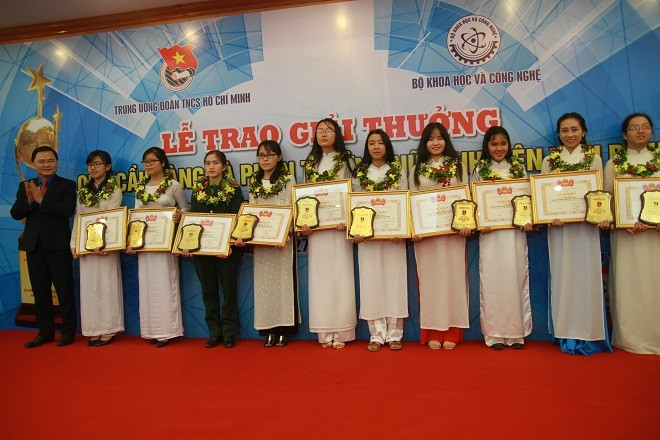 9 tài năng trẻ khoa học công nghệ xuất sắc được nhận Giải thưởng Quả cầu vàng
