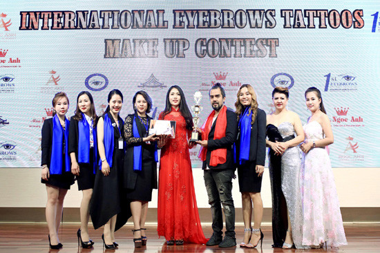 Giám khảo tài năng trẻ nhất cuộc thi phun xăm quốc tế nói về dáng lông mày 2018