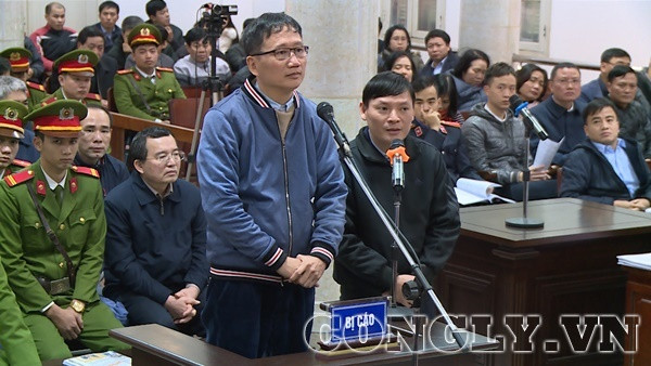 Bị cáo Lương Văn Hòa: Ở PVC không tuân theo mệnh lệnh thì không tồn tại được