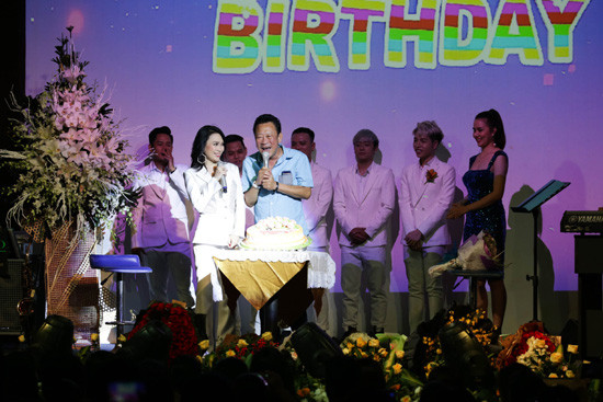 Mỹ Tâm đón nhận hàng loạt tin vui trong đêm nhạc mừng sinh nhật