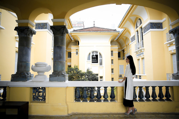 Tường Linh mang văn hóa Việt Nam tới đấu trường nhan sắc quốc tế