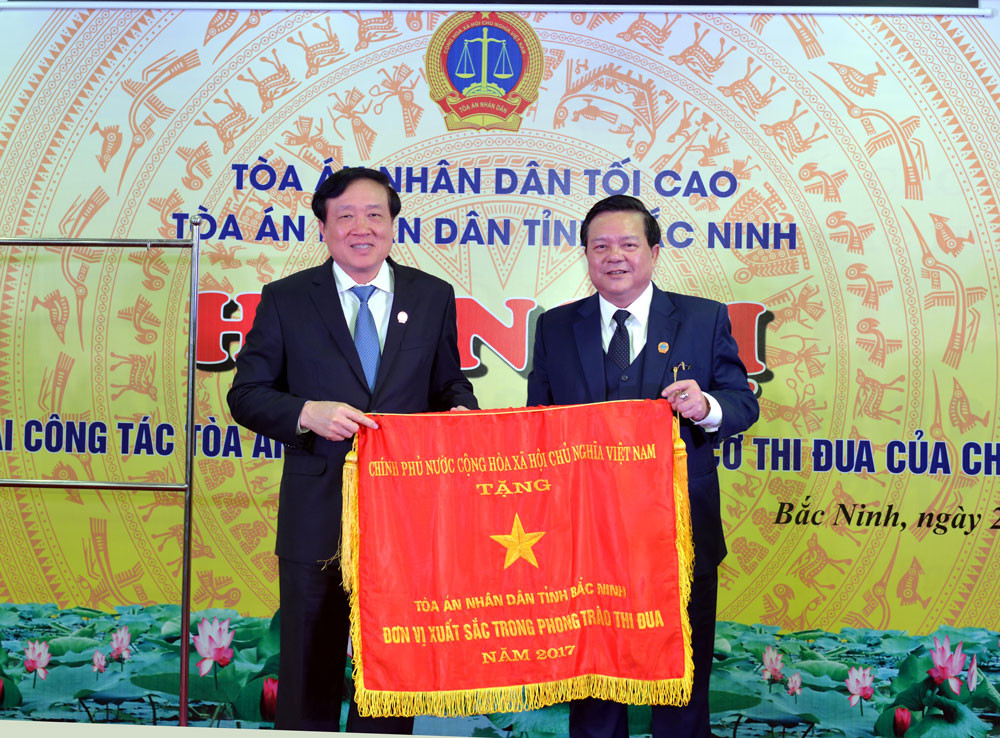 Chánh án Nguyễn Hòa Bình dự Hội nghị triển khai công tác TAND tỉnh Bắc Ninh