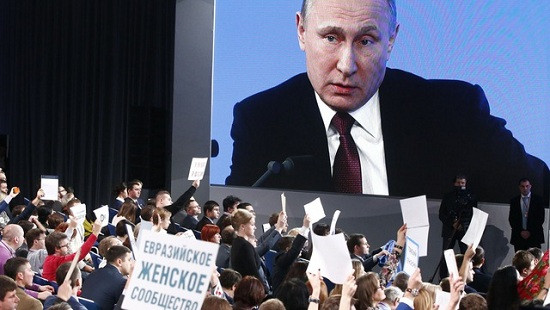 Tham vọng của các ứng viên đối lập đẩy chiến dịch tranh cử Tổng thống Nga vào cuộc đua cam go