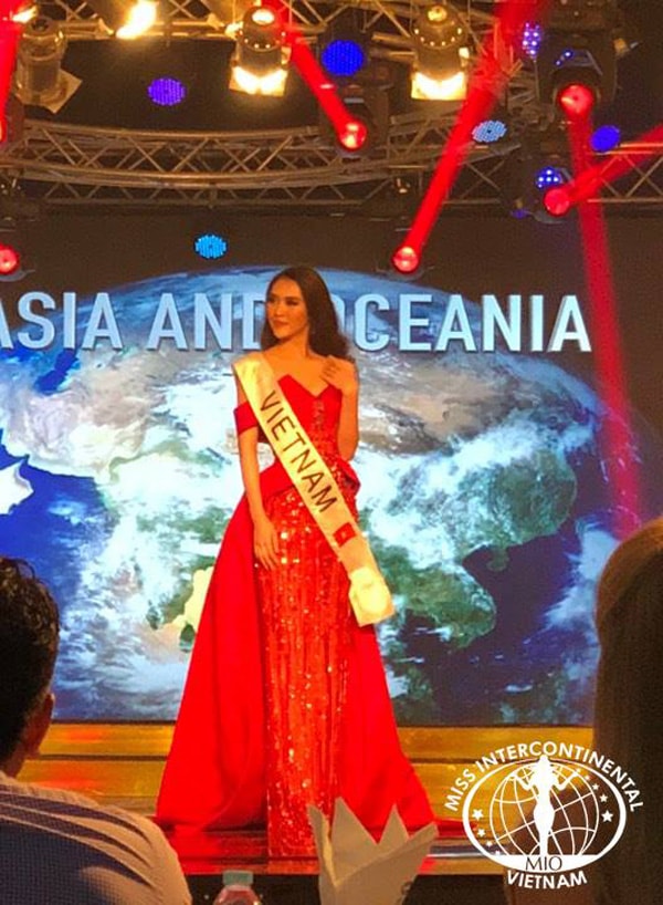 Tường Linh trở thành Hoa hậu được yêu thích nhất ở Miss Intercontinental 2017