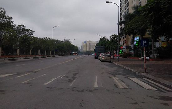 Đường phố Hà Nội vắng lặng lạ thường trong trận U23 Việt Nam gặp Uzbekistan