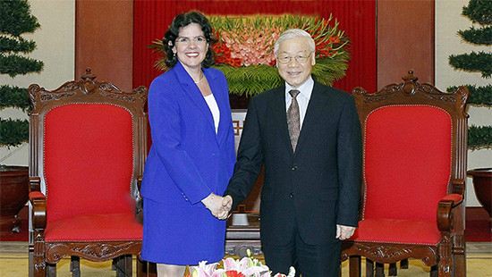 Tổng Bí thư Nguyễn Phú Trọng tiếp Đại sứ Cộng hòa Cuba