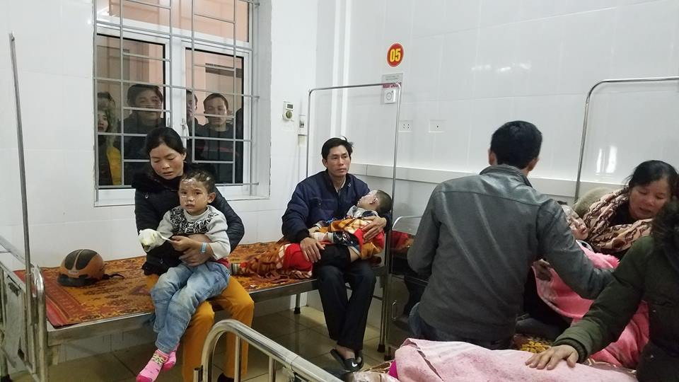 Hà Tĩnh: Bình gas mini phát nổ, 7 học sinh bị bỏng nặng