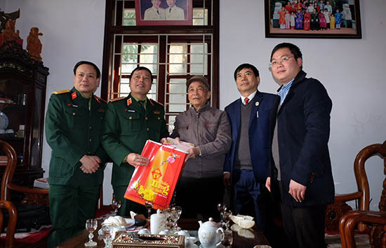 Phó Chánh án TANDTC, Chánh án TAQS Trung ương Nguyễn Văn Hạnh chúc tết nguyên lãnh đạo TANDTC, TAQS Trung ương