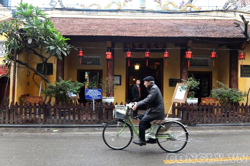 Có một Hà Nội yên bình, tĩnh lặng sáng mùng 1 Tết