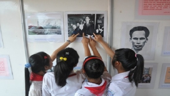Hà Nội: Tổ chức các hoạt động kỷ niệm 70 năm ngày Chủ tịch Hồ Chí Minh ra “Lời kêu gọi thi đua ái quốc”
