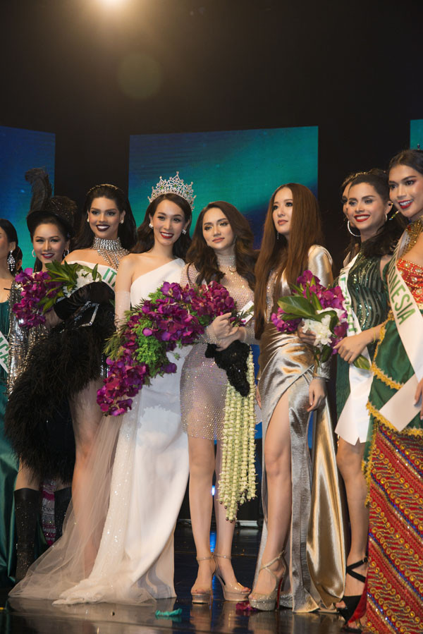 Hương Giang là người Việt đầu tiên giành giải ở cuộc thi Hoa hậu chuyển giới thế giới