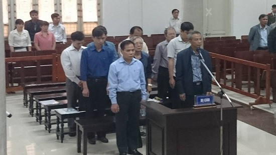 Xét xử vụ án vỡ đường ống nước sông Đà: Ông Phí Thái Bình không đến Tòa vì lâm bệnh