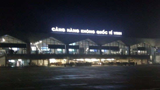 Nghệ An: Bị nhắc nhở, tài xế taxi tấn công nhân viên an ninh sân bay Vinh