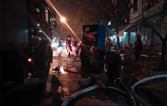 Hà Nội: Quán thịt chó phát hoả, thực khách tháo chạy tán loạn