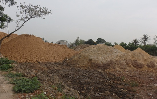 TP. Thanh Hóa: Bãi tập kết đất làm gạch gây ô nhiễm