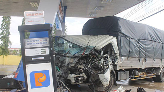 Tai nạn giao thông ở Khánh Hoà, 7 người bị thương nặng