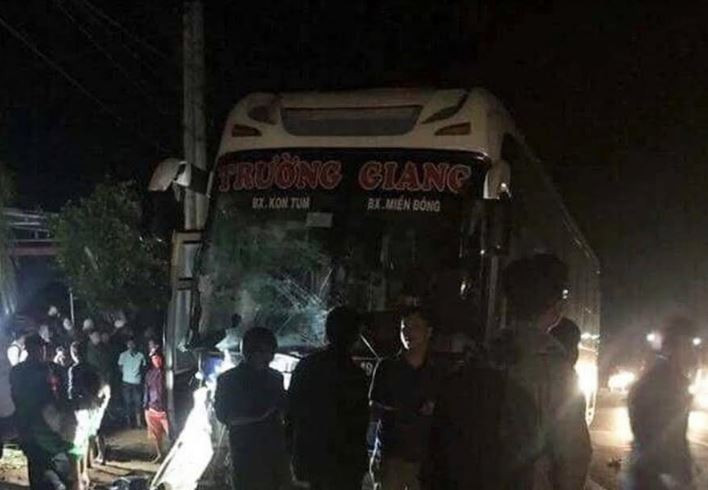 Đắk Nông: Tai nạn liên hoàn, 6 người thương vong