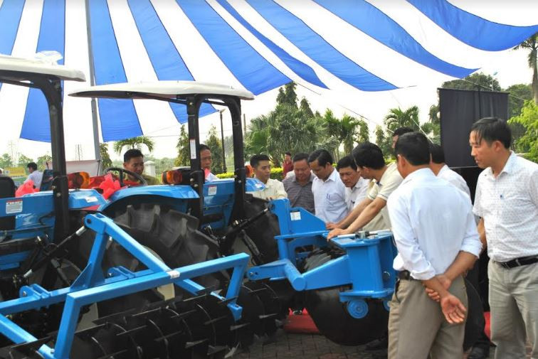 THACO xuất xưởng máy kéo phục vụ sản xuất nông nghiệp