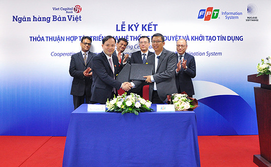 Ngân hàng Bản Việt ký kết thỏa thuận hợp tác triển khai hệ thống  phê duyệt và khởi tạo tín dụng
