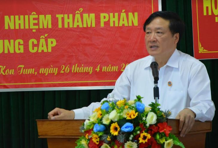 TAND tỉnh Kon Tum trao quyết định bổ nhiệm Thẩm phán và các chức danh lãnh đạo cấp huyện