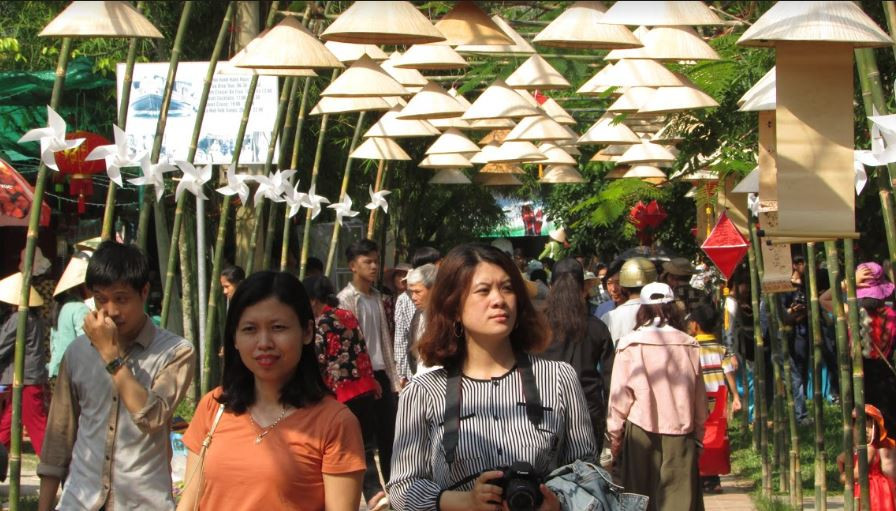 Festival Huế 2018 – Chợ quê ngày hội tại Cầu ngói Thanh Toàn